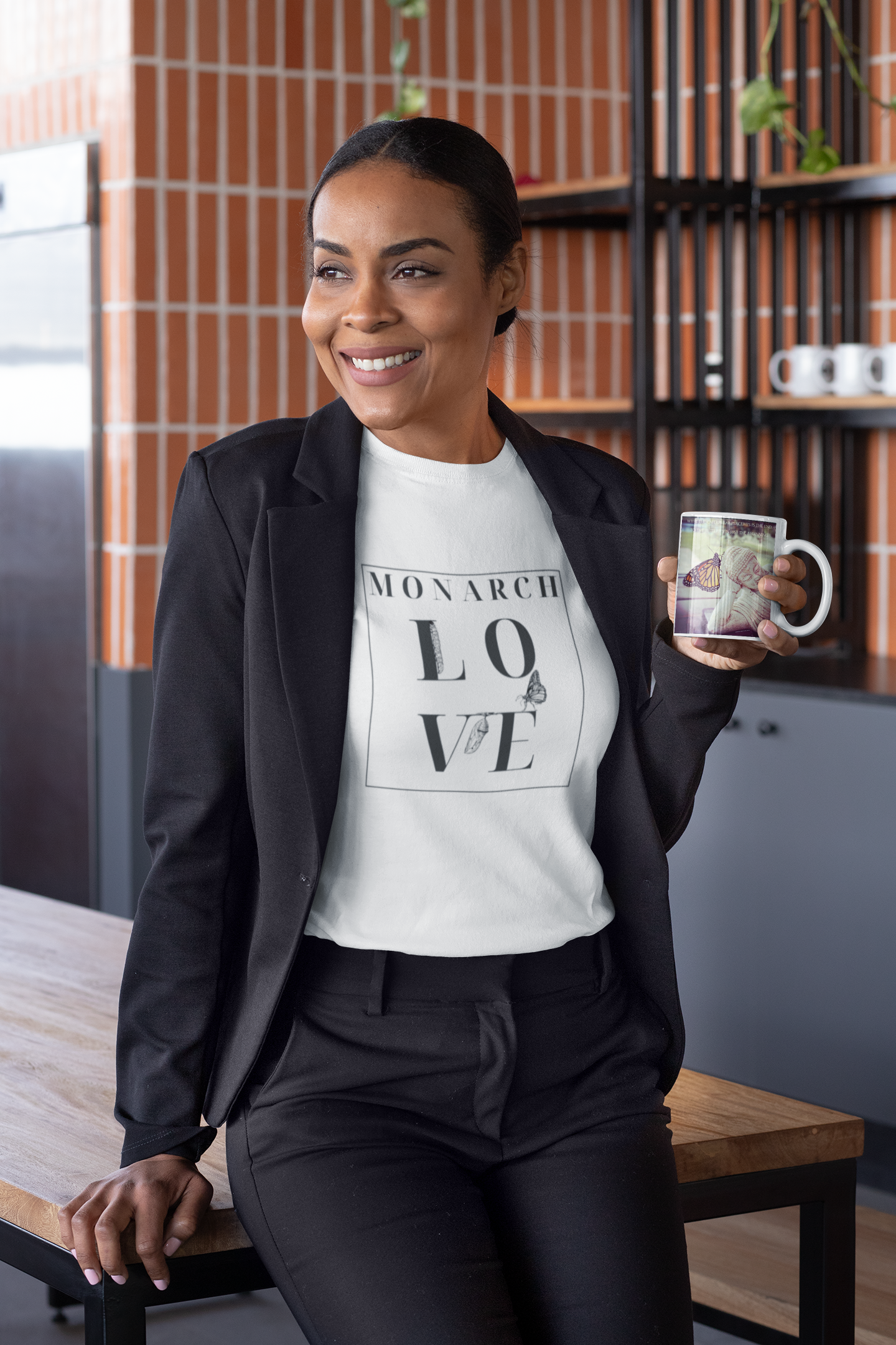 Monarch Love - Women's Premium Tee